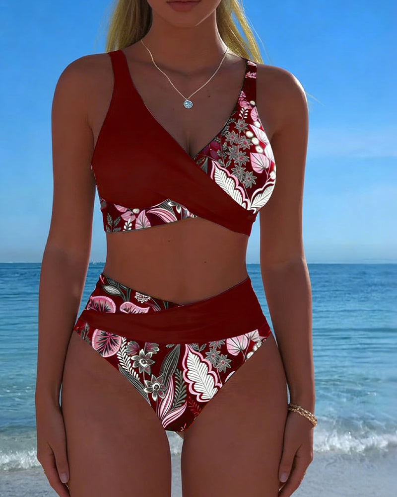 Naomi | Color-Contrast Floral Bikini