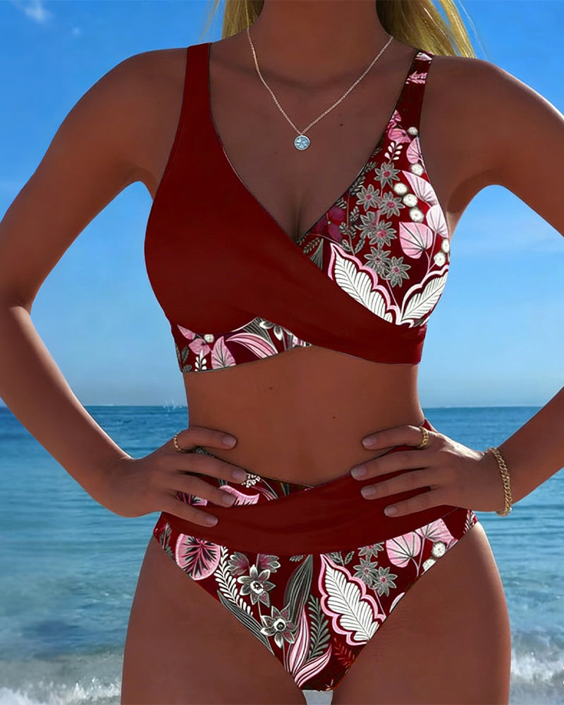 Naomi | Color-Contrast Floral Bikini
