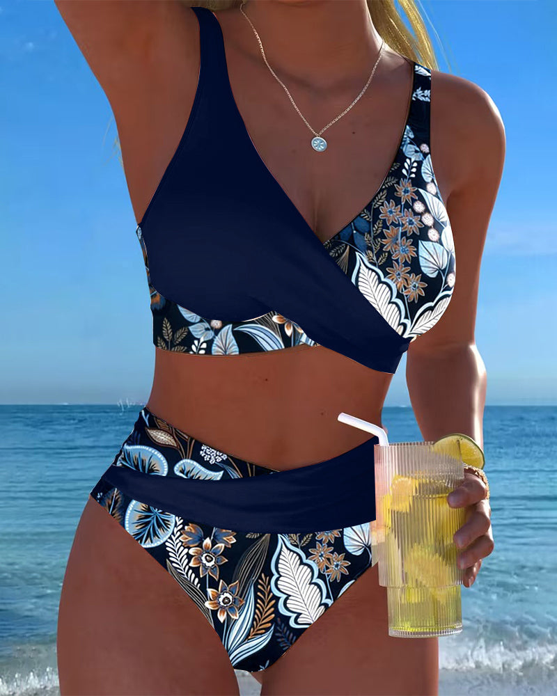 Naomi | Color-Contrast Floral Bikini