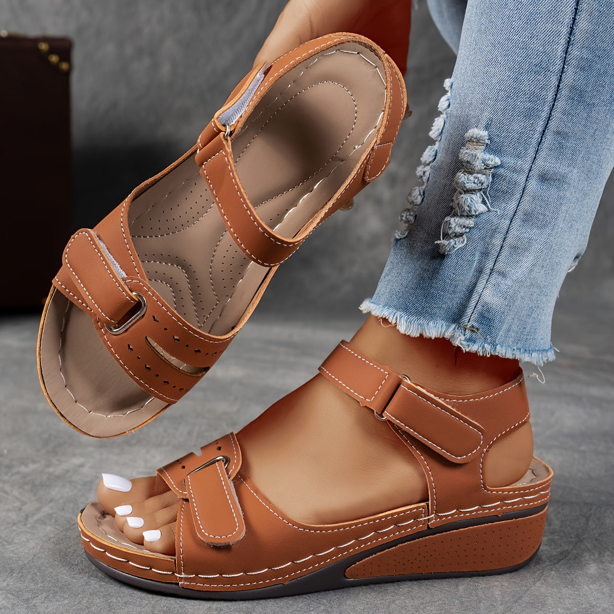 Laluna | Trendy Orthopedic Sandals