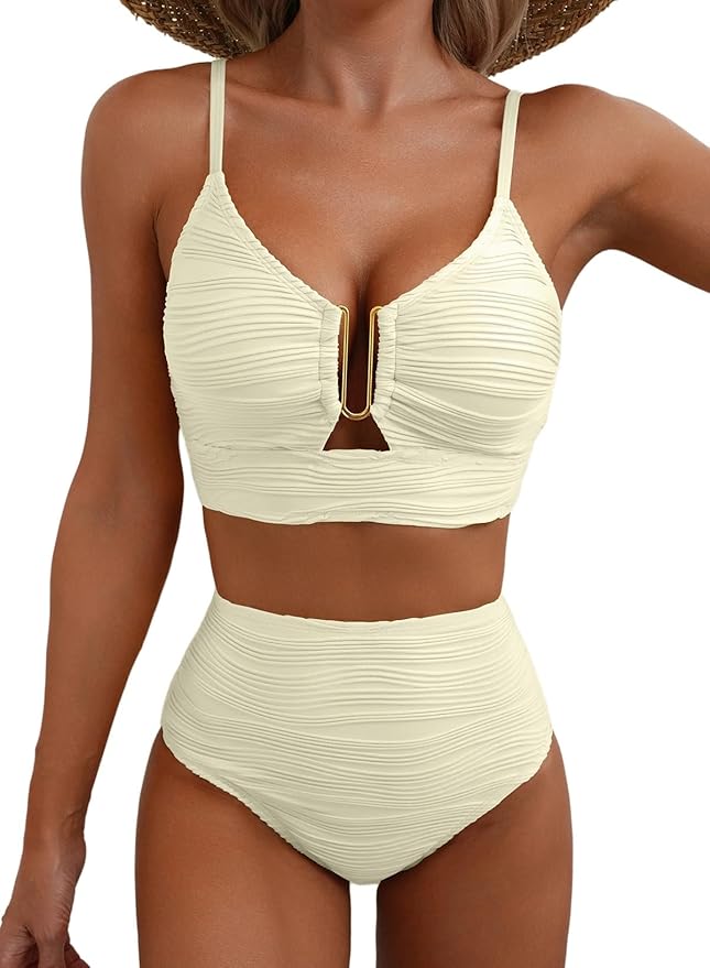 LIVIA | The Bikini That Finally Lets You Go