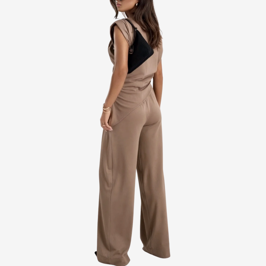 Aurellee | Suit