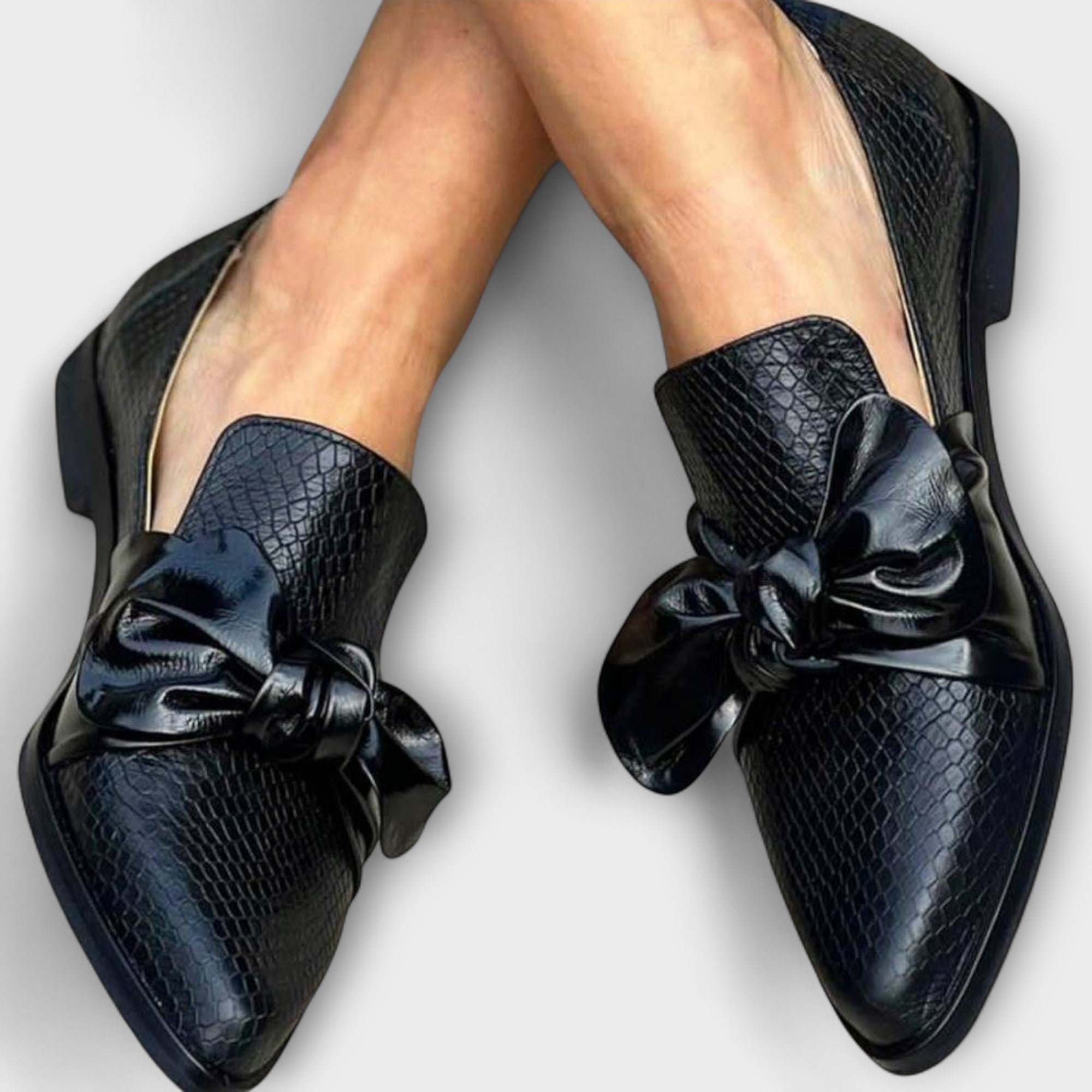 Bow-Detail Slip-On Slipper