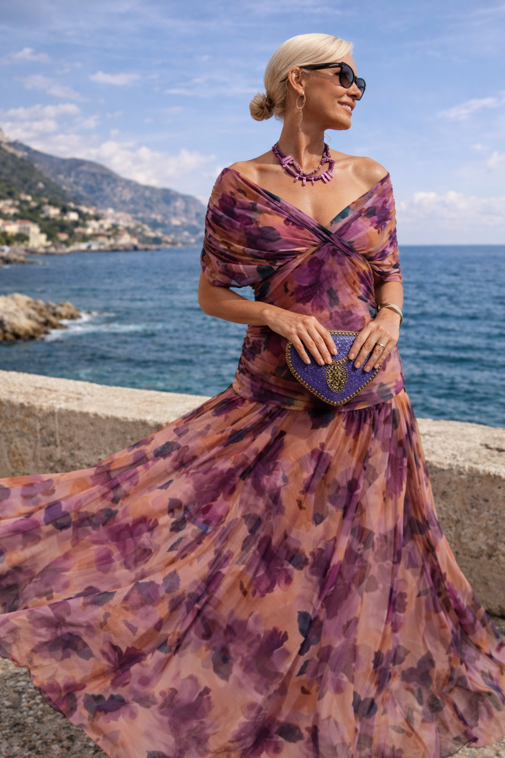 Elegant maxi dress for party with sweetheart neckline