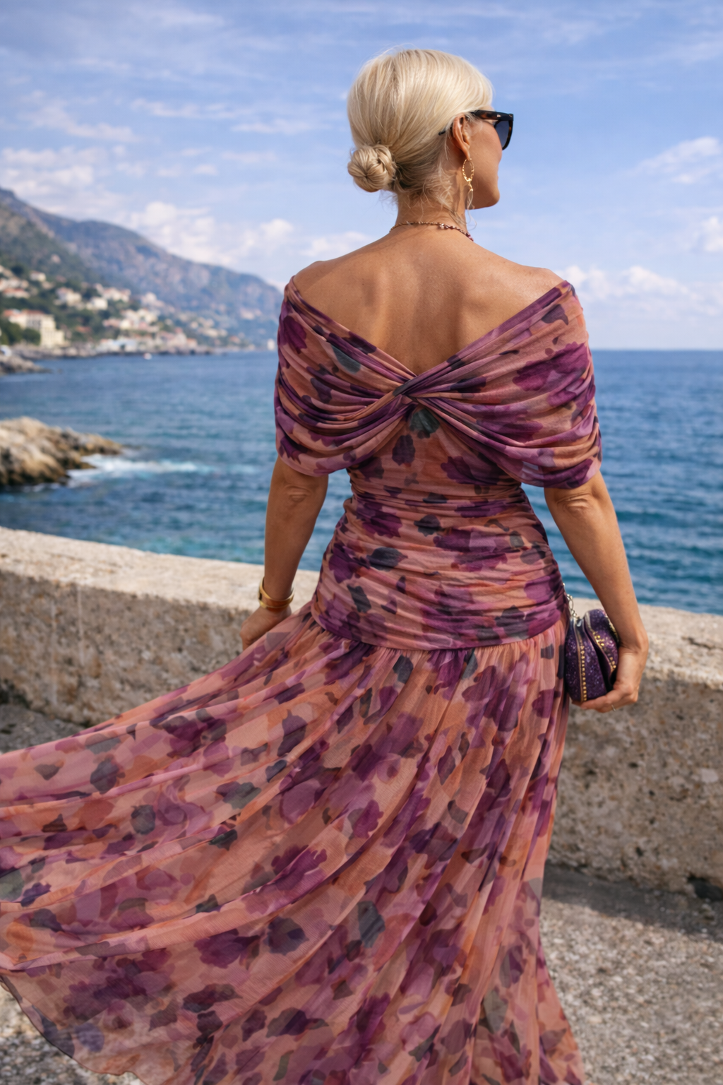 Elegant maxi dress for party with sweetheart neckline