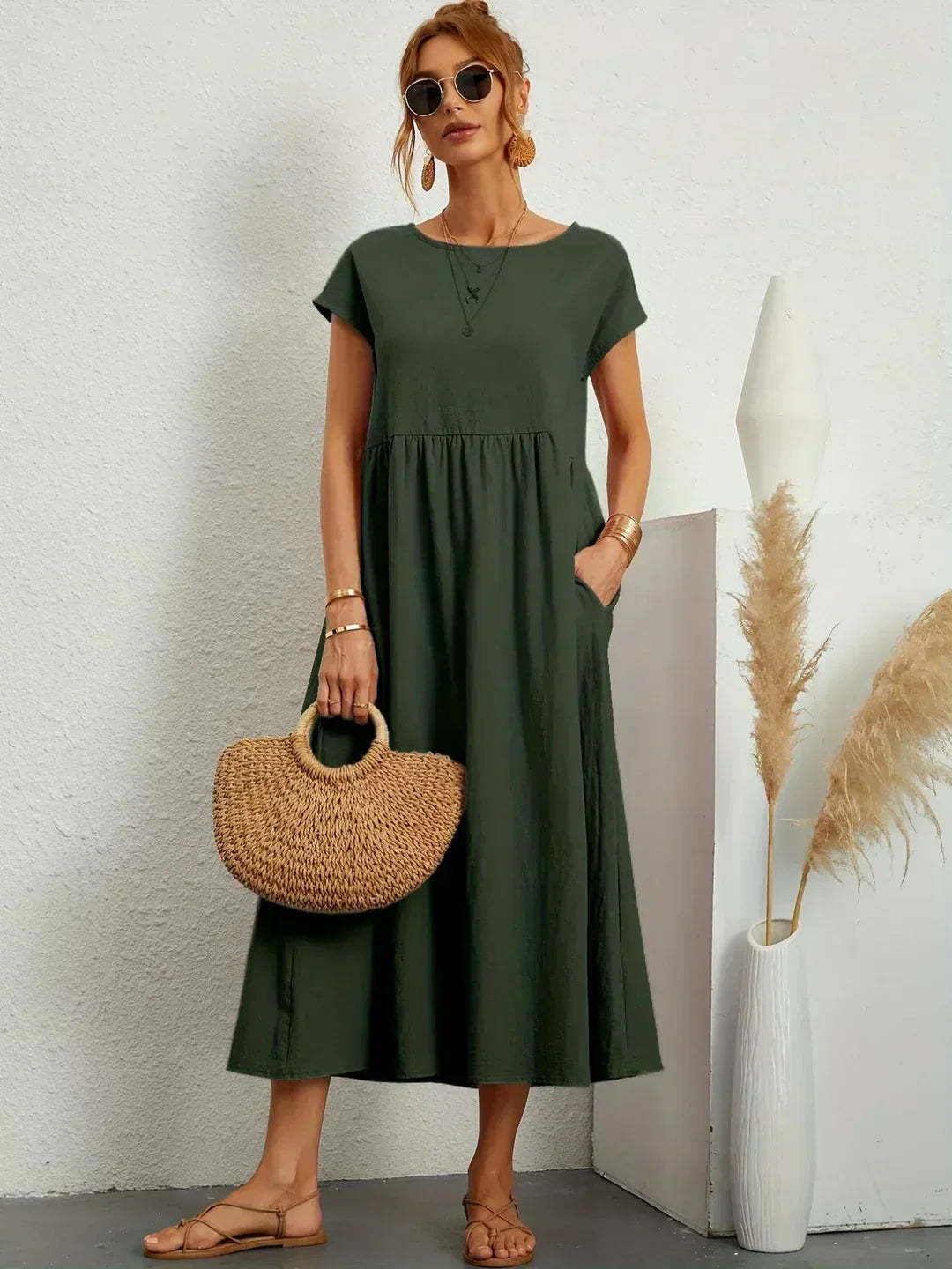 Gabrielle | Timeless Elegant Midi Dress