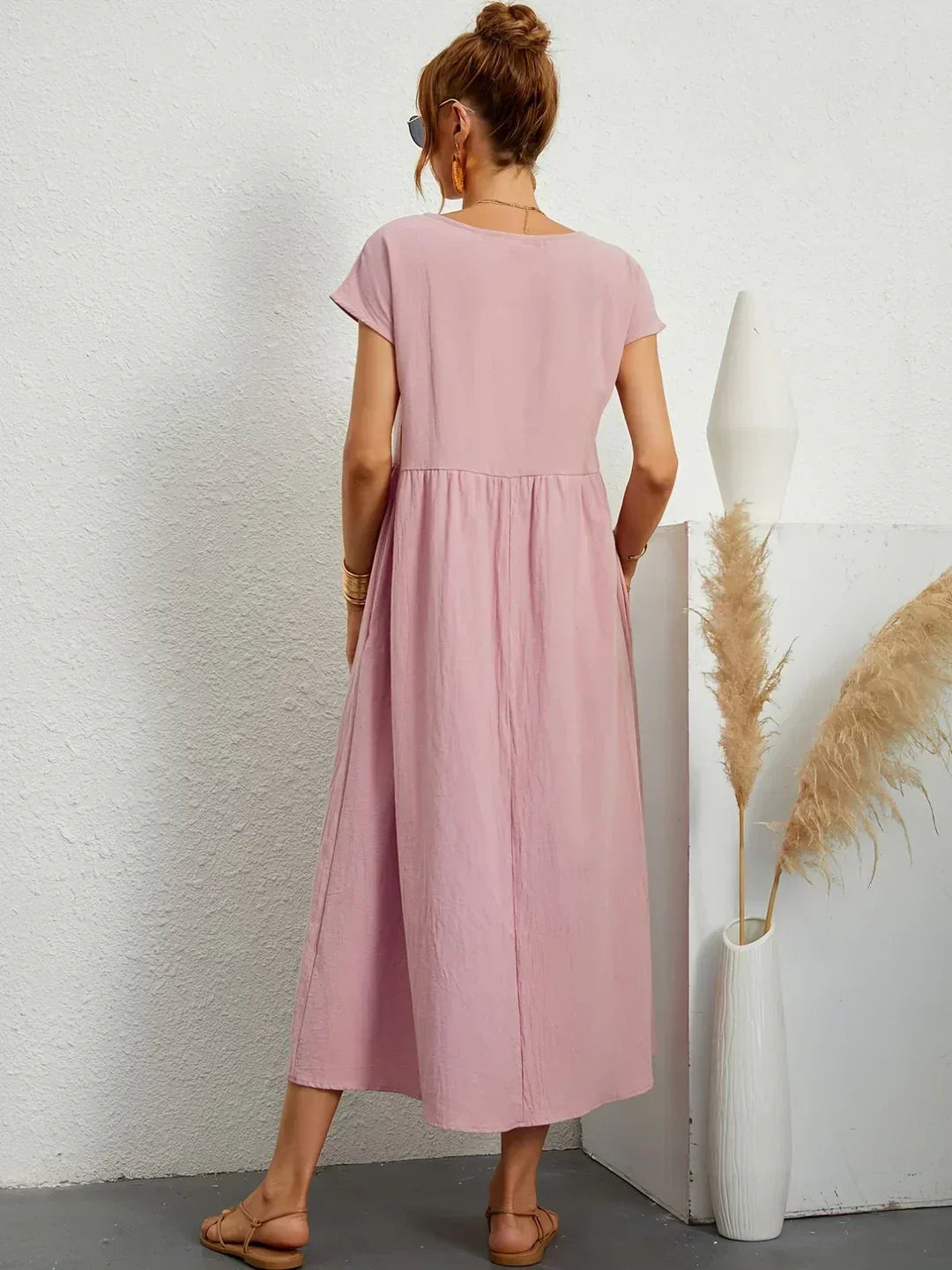 Gabriela™ | Elegant and Comfortable Midi Dress