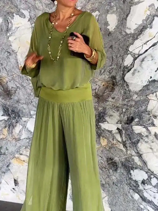 Amara | V-Neck Pants Set