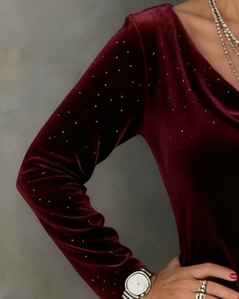 Long-Sleeve Straight-Cut Velvet Dress