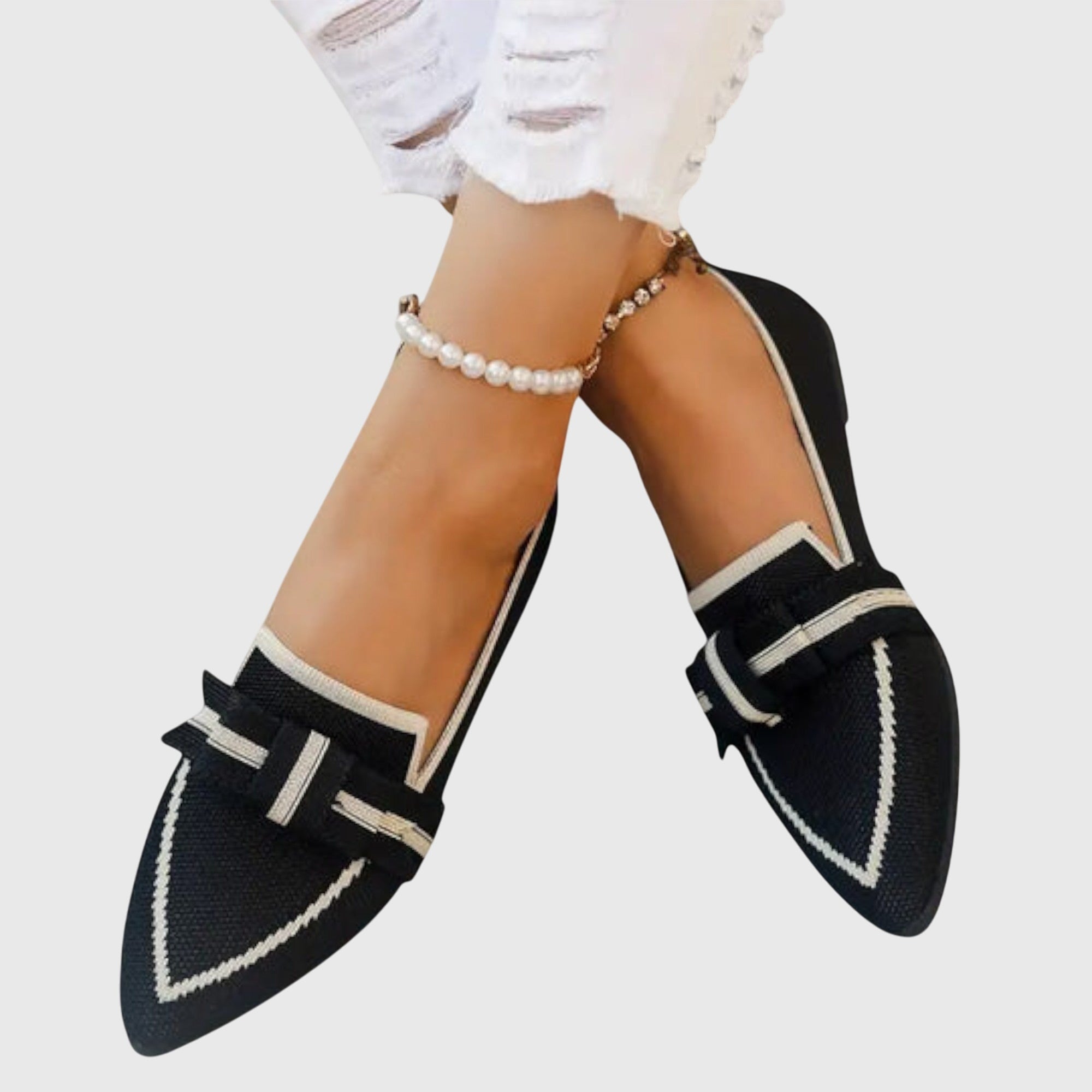 Knot-Detail Flat Shoes