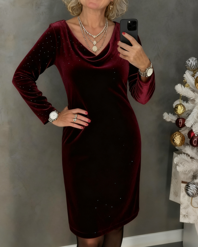 Long-Sleeve Straight-Cut Velvet Dress