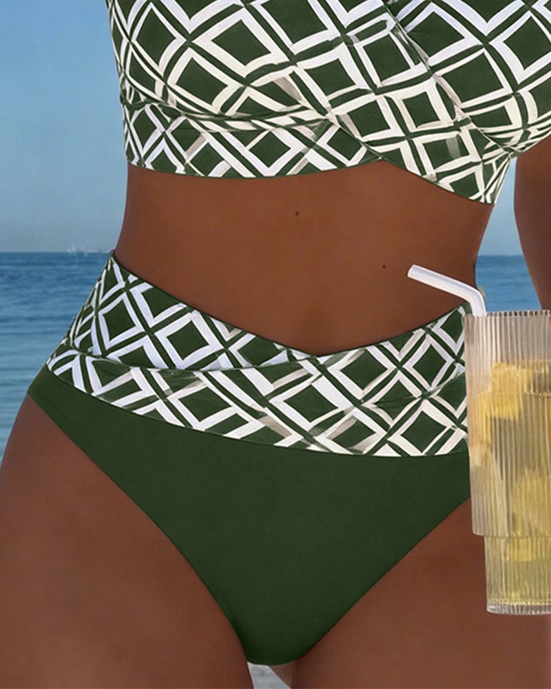 Jasmine | Two-Piece Bikini with Diamond Print