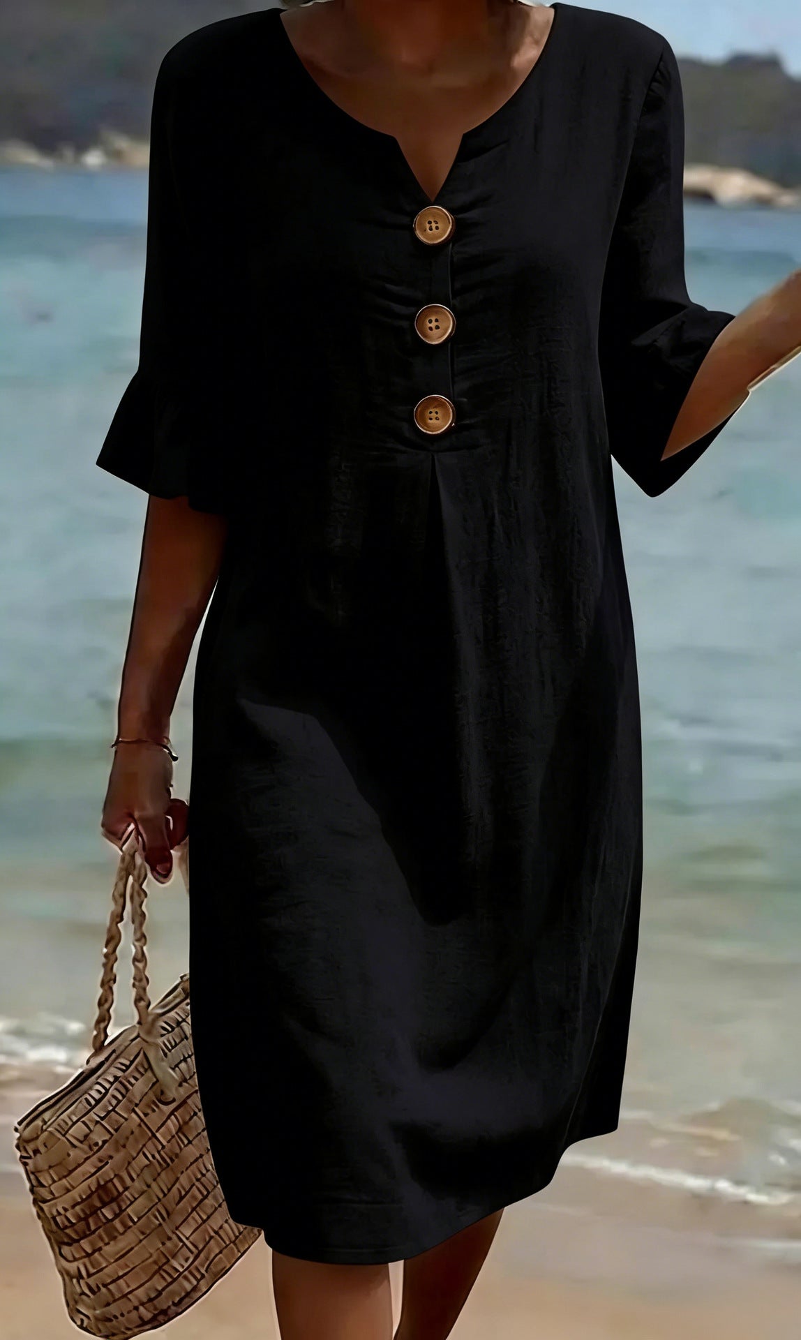 Casual women's dress with floral print