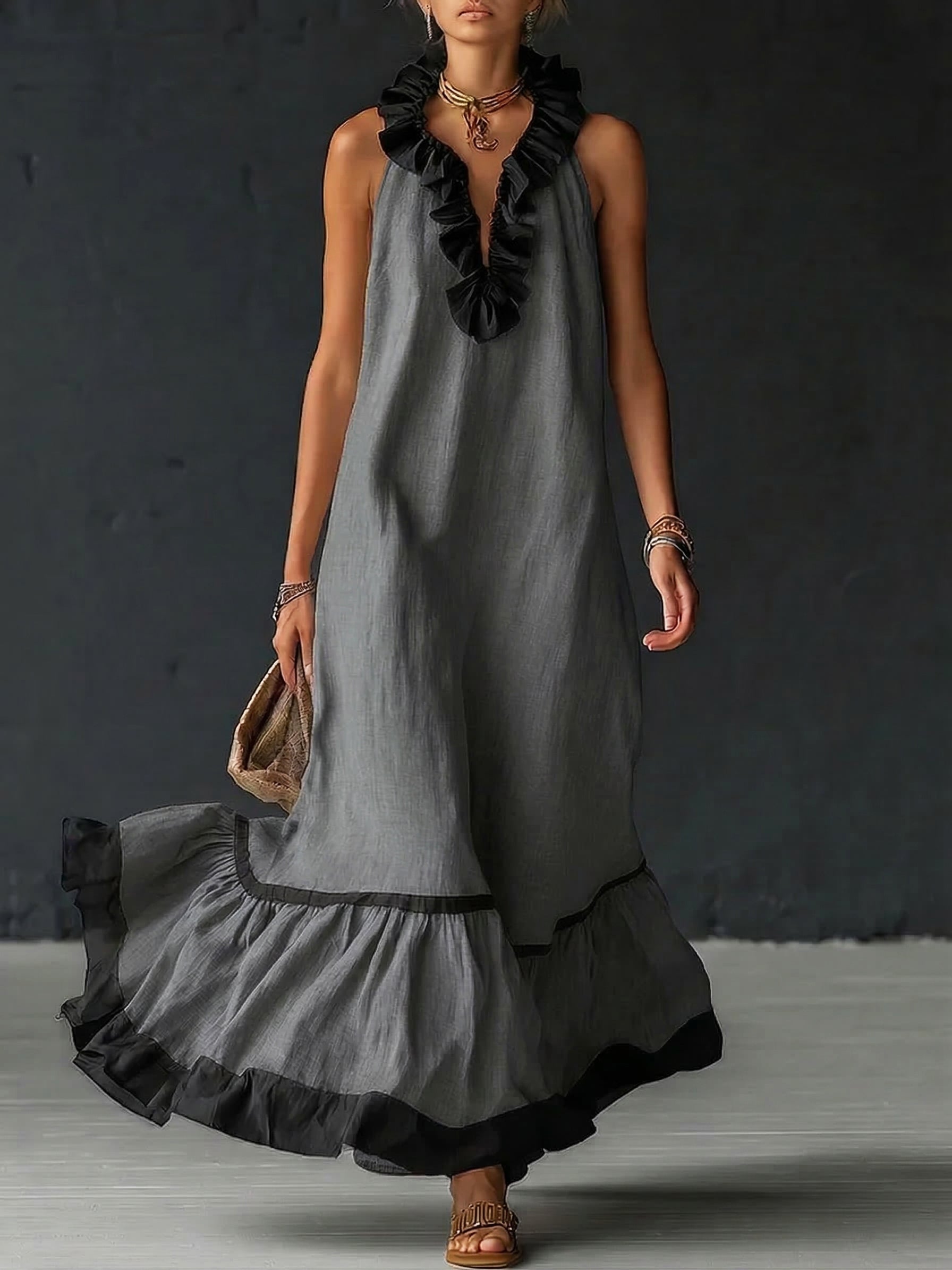Elegant and Romantic Maxi Dress with Ruffles and Color Blocks