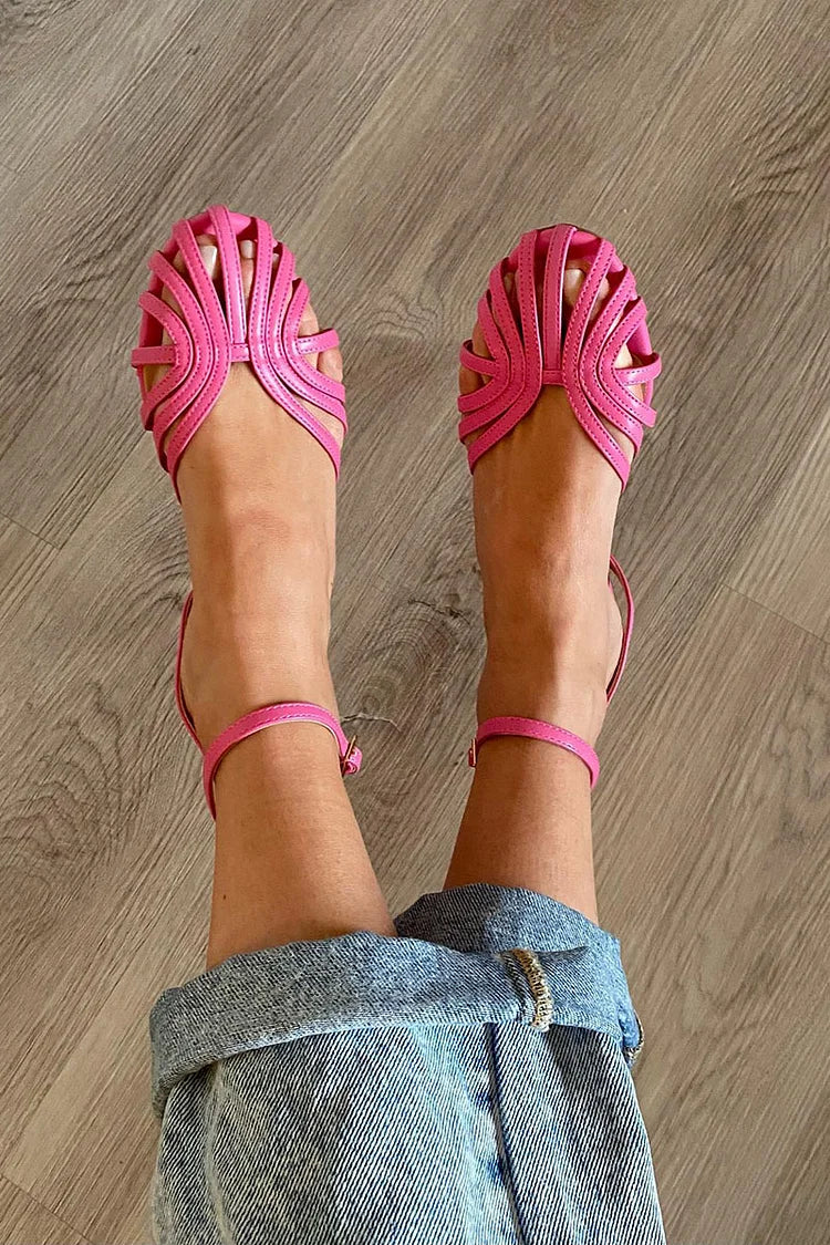 Vittoria | Golden Sandals with Jewelry