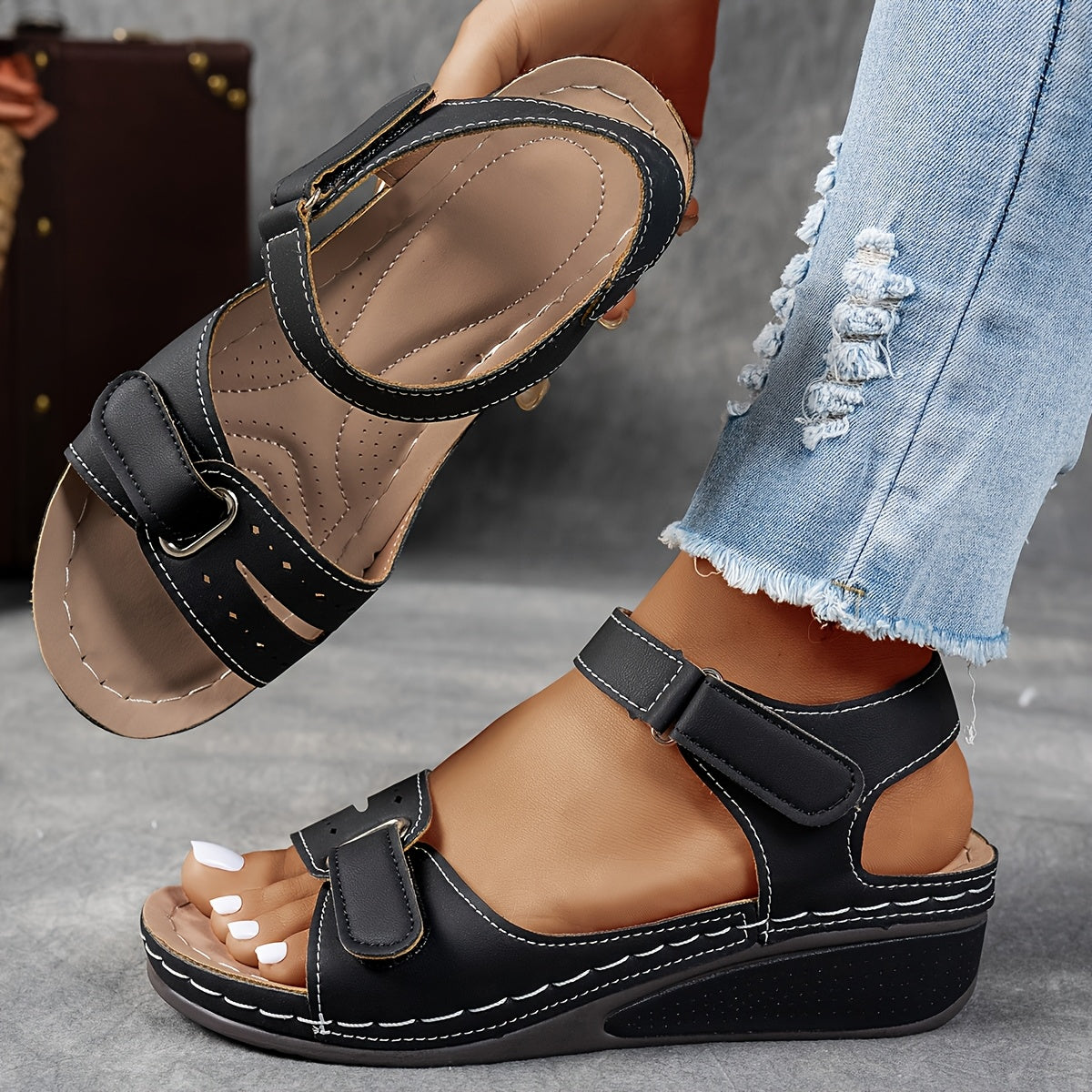 Laluna | Trendy Orthopedic Sandals