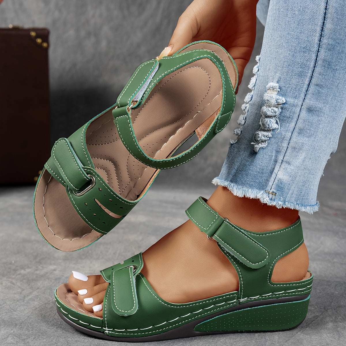 Laluna | Trendy Orthopedic Sandals