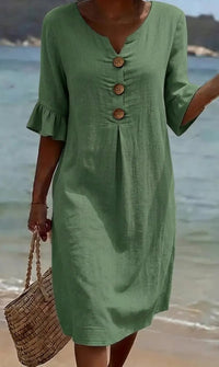 Casual women's dress with floral print