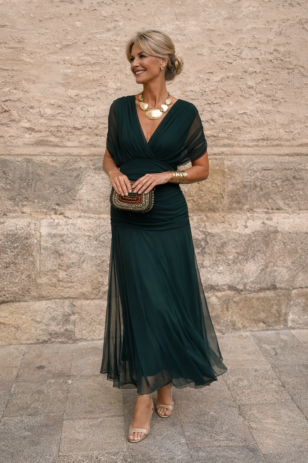 Elegant maxi dress for party with sweetheart neckline