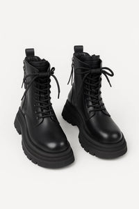 Women’s Lace-Up Ankle Boots Chunky Platform Sole Modern Design