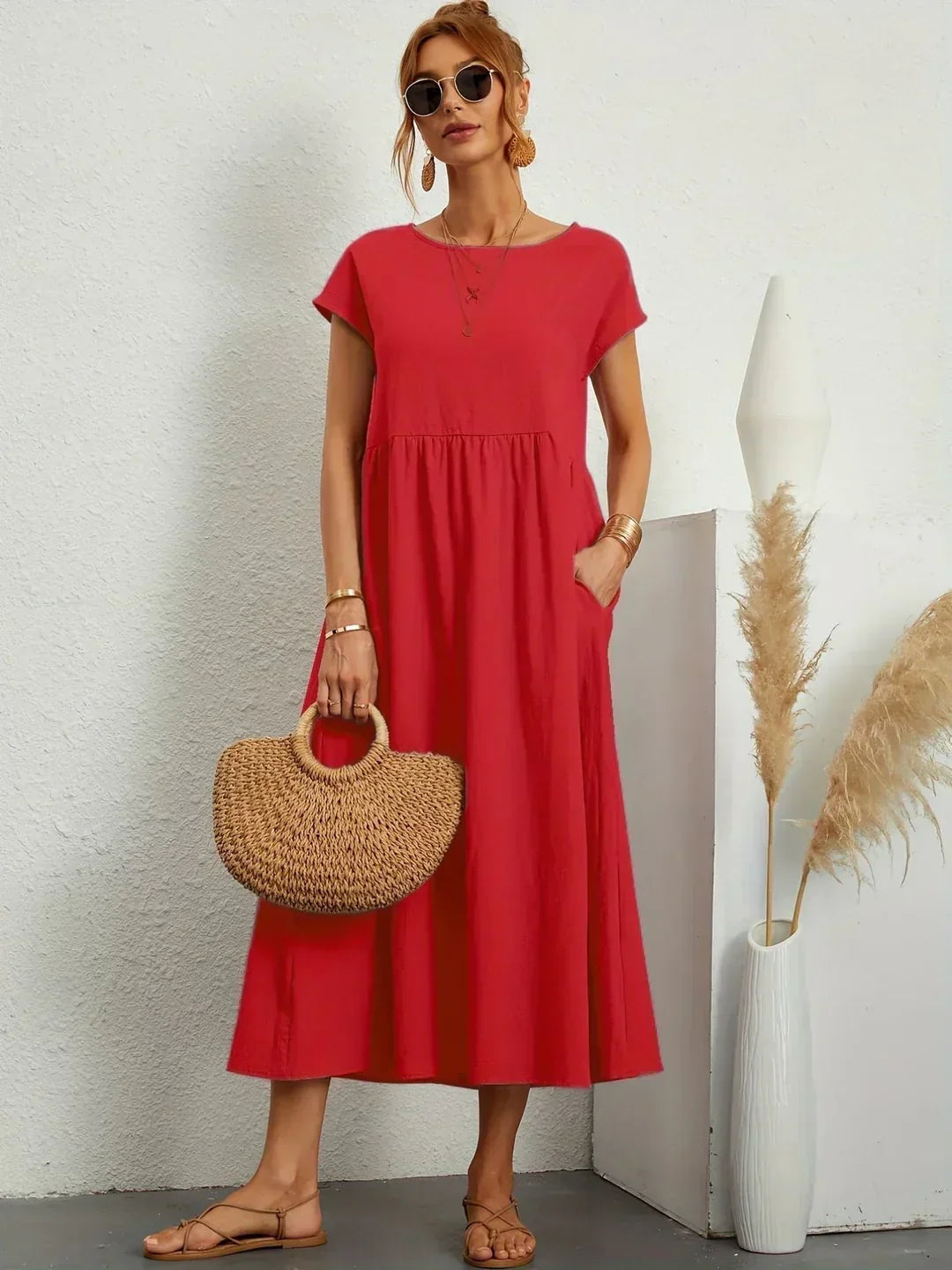 Gabriela™ | Elegant and Comfortable Midi Dress