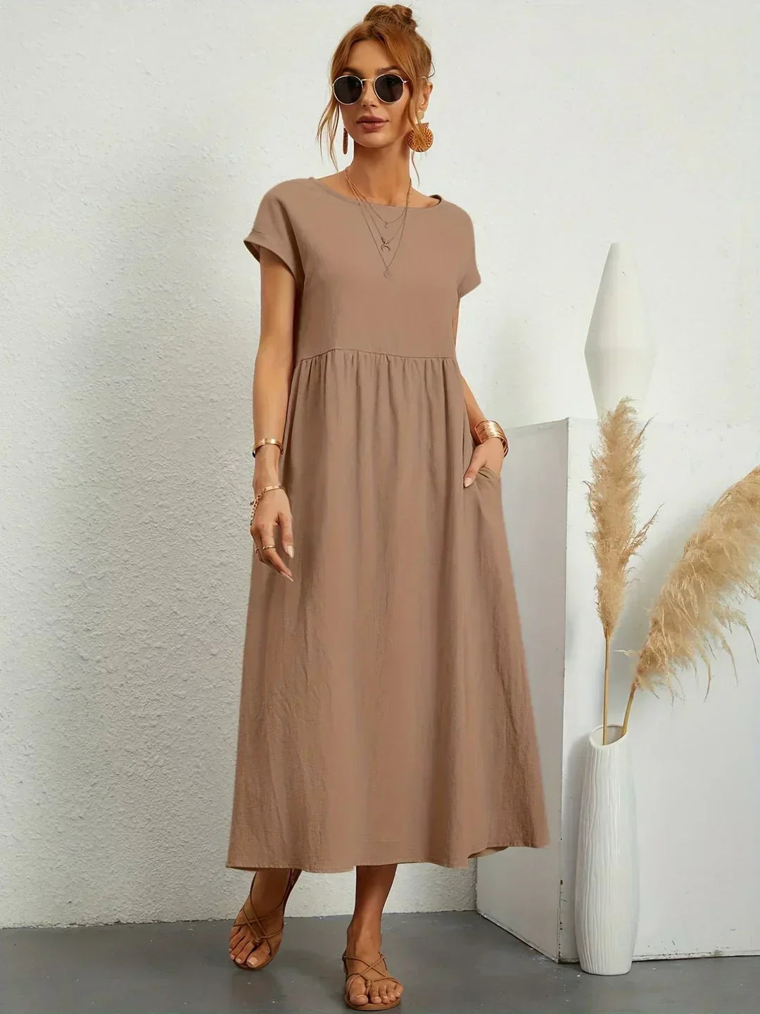 Gabrielle | Timeless Elegant Midi Dress