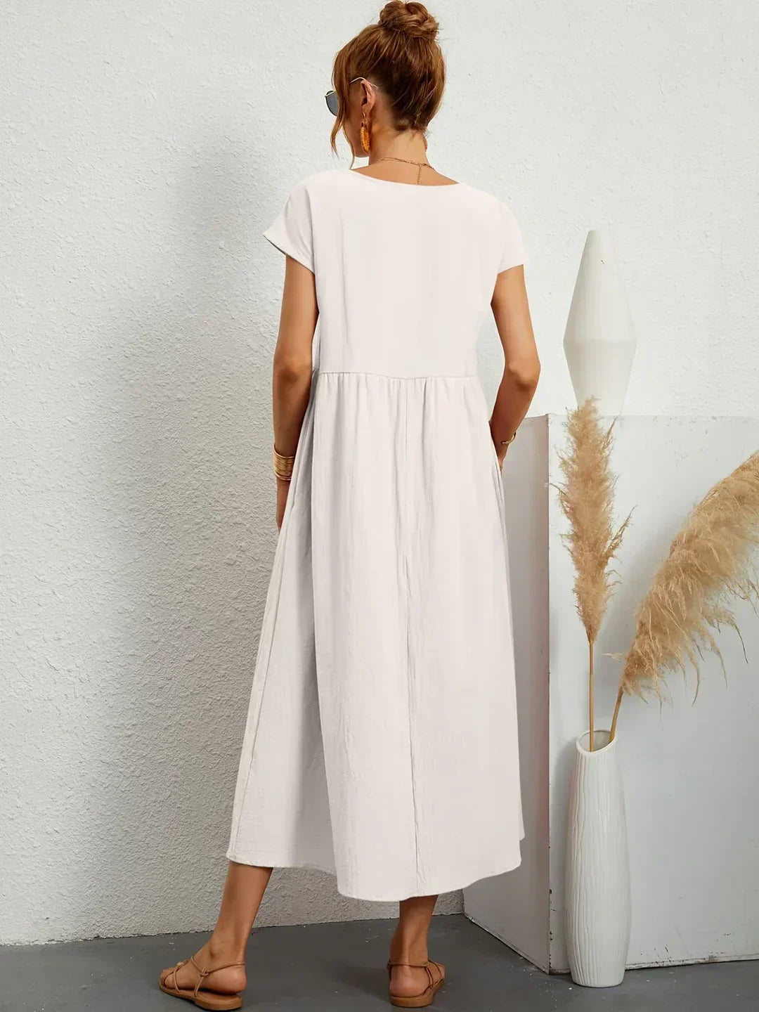 Gabriela™ | Elegant and Comfortable Midi Dress