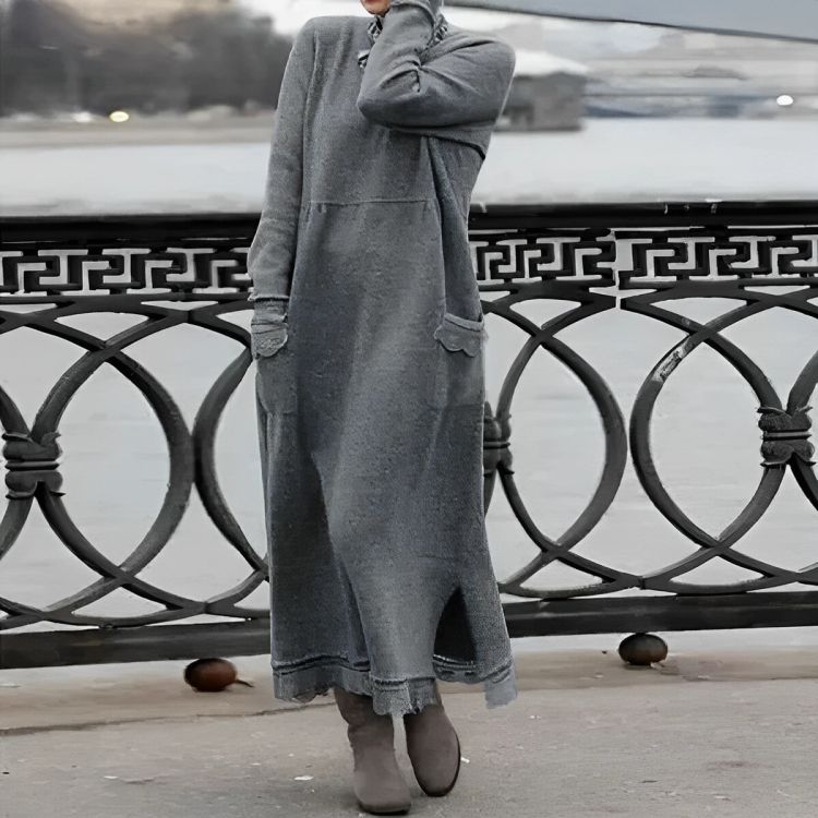 Mara Knitted Maxi Dress – Cozy Long Sleeve Oversized Winter Dress