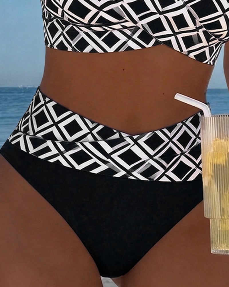 Jasmine | Two-Piece Bikini with Diamond Print