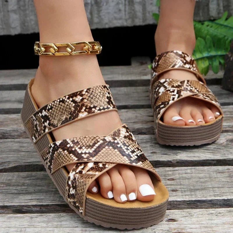 Seranova | Orthopedic Sandals