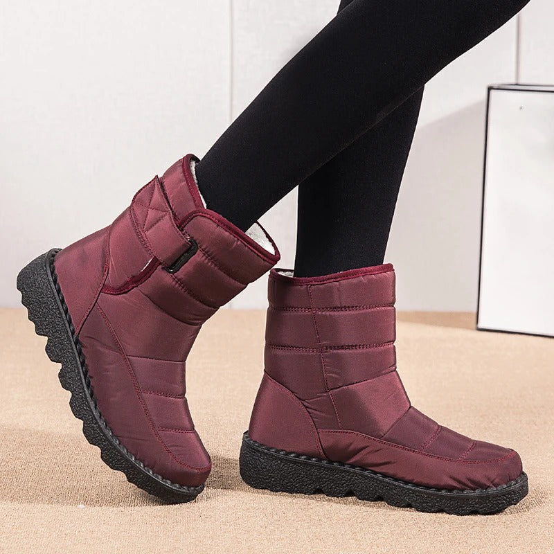 Women’s Quilted Winter Ankle Boots – Fleece-Lined Velcro Style for Cold Weather Walks and Everyday Outdoor Wear